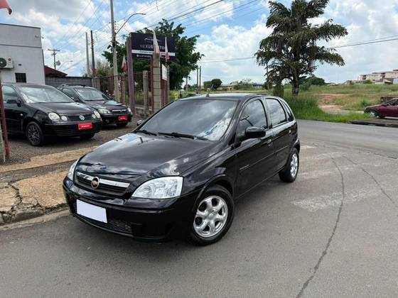 CHEVROLET CORSA 1.4 MPFI PREMIUM 8V FLEX 4P MANUAL CHEVROLET CORSA 1.4 MPFI PREMIUM 8V FLEX 4P MANUAL